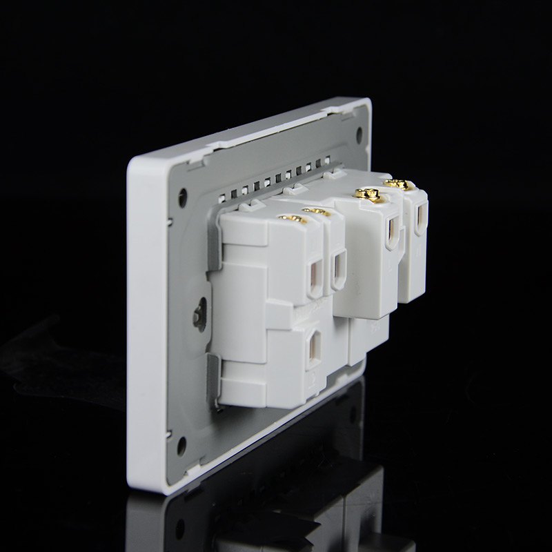 Розетка настенная европейского – обзор и цена Outdoor Power Hub