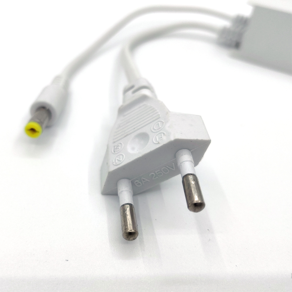 Белый, переменный ток 100-240  – обзор и цена Outdoor Power Port