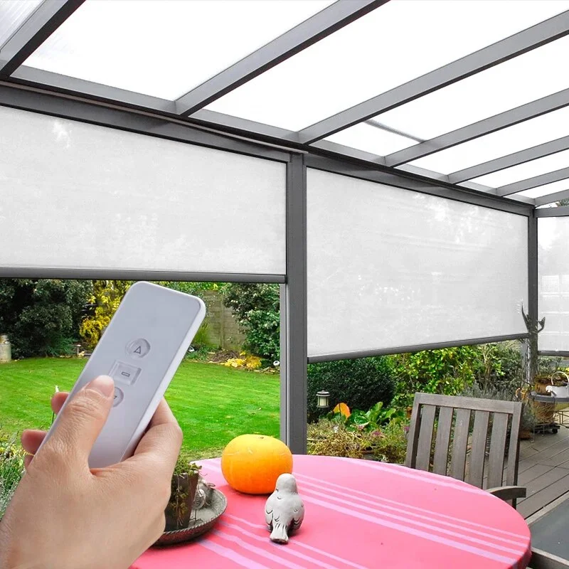 #   Горячий солнцезащитный коз – обзор и цена Outdoor Power Roller Shades